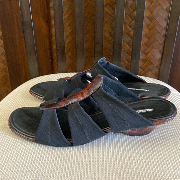 Donald J. Pliner - Black/tortoise elastic Sandal 11m - Picture 4 of 7